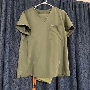 M Catarina and L/P Zamora Jogger Figs Scrubs